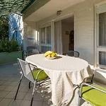 Idyllisches Nur 250 Meter Zum Mit Meerblick, Privater Terrasse, Privatparkplatz *