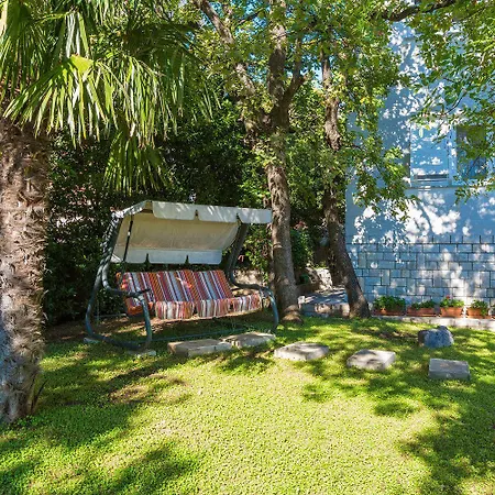 Apartment Idyllisches Nur 250 Meter Zum Mit Meerblick, Privater Terrasse, Privatparkplatz *