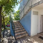 Idyllisches Nur 250 Meter Zum Mit Meerblick, Privater Terrasse, Privatparkplatz Апартаменты *