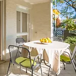 Апартаменты Idyllisches Nur 250 Meter Zum Mit Meerblick, Privater Terrasse, Privatparkplatz Цриквеница
