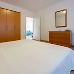 Idyllisches Nur 250 Meter Zum Mit Meerblick, Privater Terrasse, Privatparkplatz